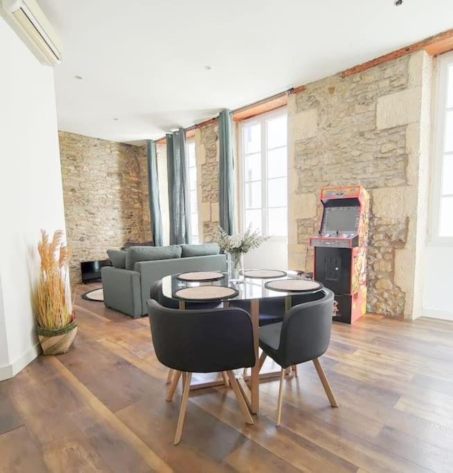 Apartmán L'Arcadia 4 Lits Climatise Jeu D'Arcade Centre Historique Nîmes Exteriér fotografie